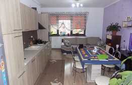 Apartament 3 camere, 70 mp utili, parcare, zona Primaria Baciu