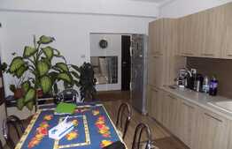 Apartament 3 camere, 70 mp utili, parcare, zona Primaria Baciu