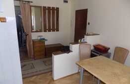 Apartament 3 camere, 80 mp, decomandat, boxa, zona Gradini Manastur