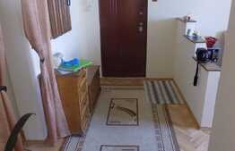 Apartament 3 camere, 80 mp, decomandat, boxa, zona Gradini Manastur