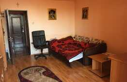 De vanzare garsoniera, 32 mp, etaj intermediar, zona Casa Piratilor