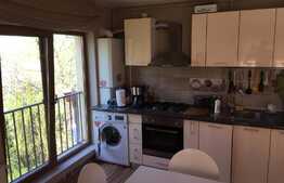 Apartament 2 camere, 68 mp, etaj intermediar, zona strazii Trifoiului