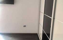 Apartament 3 camere, 80 mp, decomandat, parcare, zona Oncos 