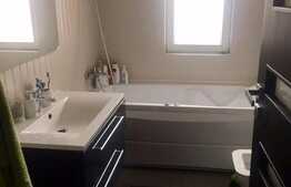 Apartament 3 camere, 80 mp, decomandat, parcare, zona Oncos 