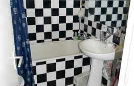 Apartament 3 camere decomandate, 64 mp, zona Taietura Turcului