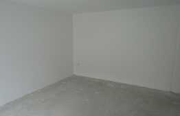 De vanzare casa cuplata, 364 mp, teren 447 mp, semifinisata, zona linistita!