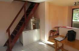 Apartament 5 camere, 100 mp, decomandat, garaj, parcare, zona strazii Suceava