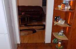 Apartament 3 camere, 69 mp, parcare, boxa la subsol, zona strazii Bucium