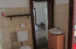 Apartament 3 camere, 96 mp, decomandat, imobil tip casa, zona strazii Napoca