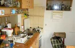 Vanzare apartament 2 camere, zona Aurel Vlaicu