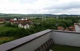 Apartament 2 camere, 40 mp, terasa 65 mp, zona strazii Calea Turzii