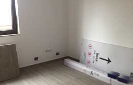 Apartament de vanzare cu 2 camere, 40 mp! Parcare! Zona strazii Tauti!