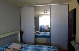 4 camere, 80 mp, decomandat, boxa la subsol, parcare, zona strazii Mehedinti