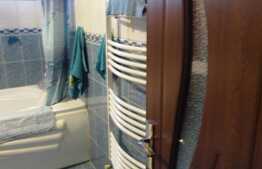 4 camere, 80 mp, decomandat, boxa la subsol, parcare, zona strazii Mehedinti