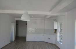 Apartament 2 camere, 52,5 mp, parcare, etaj intermediar, zona strazii Donath