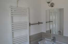 Apartament 2 camere, 52,5 mp, parcare, etaj intermediar, zona strazii Donath