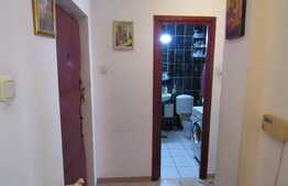 De vanzare garsoniera 42 mp, decomandata, etaj intermediar, zona Ambient