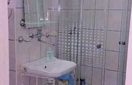 1 camera, 30 mp, mobilat modern, zona strazii Bucegi