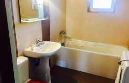 Apartament 3 camere, 82 mp, imobil nou, parcare, zona restaurantului Regal