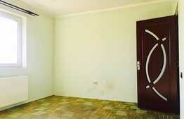 Apartament 3 camere, 82 mp, imobil nou, parcare, zona restaurantului Regal