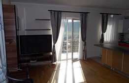 Apartament 3 camere, 82 mp, imobil nou, parcare, zona restaurantului Regal