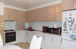 Casa 4 camere, 176 mp, teren 1254 mp, zona linistita de case/vile