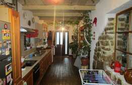 Casa individuala, 94 mp utili, 1893 mp teren, zona linistita