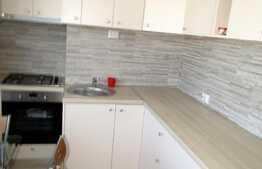 Apartament 2 camere, decomandat, 46 mp, boxa , zona strazii Horea!