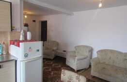 De inchiriat 3 camere, 54 mp, mobilat si utilat! Parcare! Zona Terra!