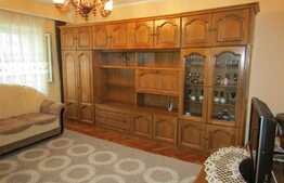 3 camere, 67,4 mp, decomandat, etaj intermediar, garaj, zona strazii Primaverii