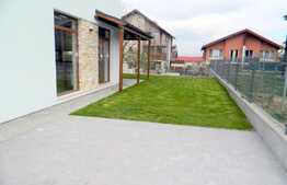 Casa 4 camere, 140 mp, gradina 250 mp, garaj, zona Eugen Ionesco