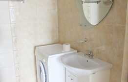 Garsoniera 37 mp, imobil nou, etaj intermediar, terasa, parcare, zona Nora