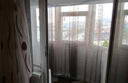 De vanzare garsoniera, 24 mp, boxa la subsol, etaj intermediar, zona Auchan