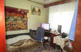 De vanzare apartament 3 camere, 63 mp, decomandat, zona BIG