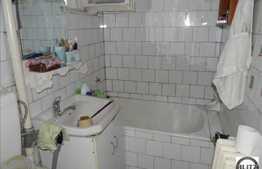 De vanzare apartament cu 4 camere, 57 mp,  zona strazii Mehedinti