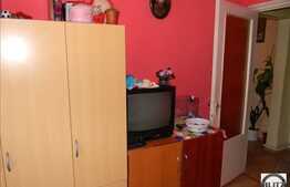 De vanzare apartament cu 4 camere, 57 mp,  zona strazii Mehedinti