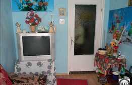 De vanzare apartament cu 4 camere, 57 mp,  zona strazii Mehedinti