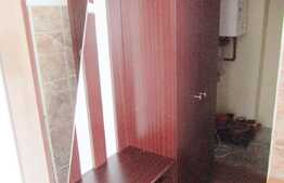 Apartament 4 camere, 65 mp, decomandat, parcare, garaj, boxa, zona Piata Flora