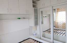 Apartament 4 camere, 65 mp, decomandat, parcare, garaj, boxa, zona Piata Flora