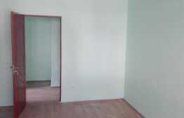 Apartament 2 camere, 50 mp, decomandat, boxa subsol, zona Hotel Royal