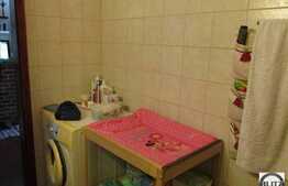 Apartament 2 camere,  51 mp plus loc parcare, zona strazii Florilor