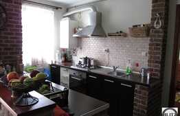 Apartament 2 camere,  51 mp plus loc parcare, zona strazii Florilor