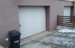 Duplex, 130 mp utili, 200 mp teren, zona linistita de case!