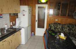 2 camere, 50 mp, decomandat, boxa, parcare, zona strazii Zorilor