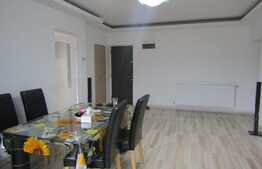 Apartament cu 3 camere, 63 mp! 2 locuri parcare! Zona Terra!