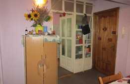 Apartament de vanzare cu 3 camere, 62 mp! Garaj! Zona sensului giratoriu!