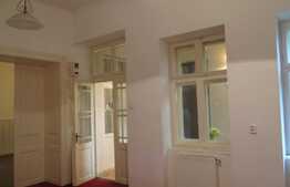 Apartament 4 camere, 120 mp, acces in curte, zona Piata Muzeului