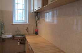 Apartament 4 camere, 120 mp, acces in curte, zona Piata Muzeului