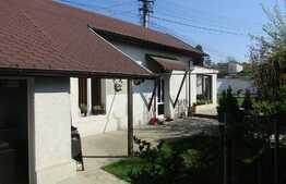 Casa cuplata, 50,4 mp utili, teren de 265 mp, zona linistita