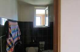 Casa cuplata, 50,4 mp utili, teren de 265 mp, zona linistita